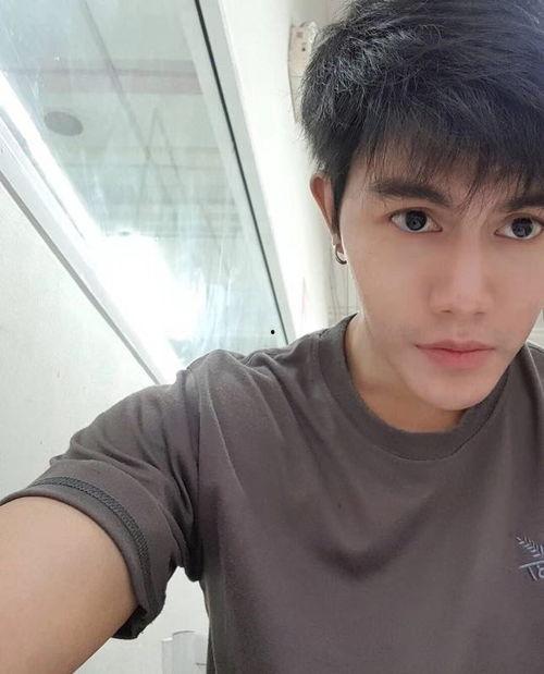 吃瓜网红男博主有哪些人,揭秘吃瓜网红男博主的人生轨迹